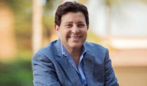 نقابة المهن الموسيقية المصرية تكشف حقيقة وفاة هاني شاكر