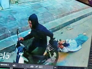 توقيف صاحب الدراجة النارية المتهم بسحل سيدة بوجدة